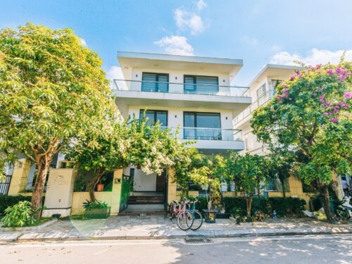 Villa 8 Phòng Ngủ